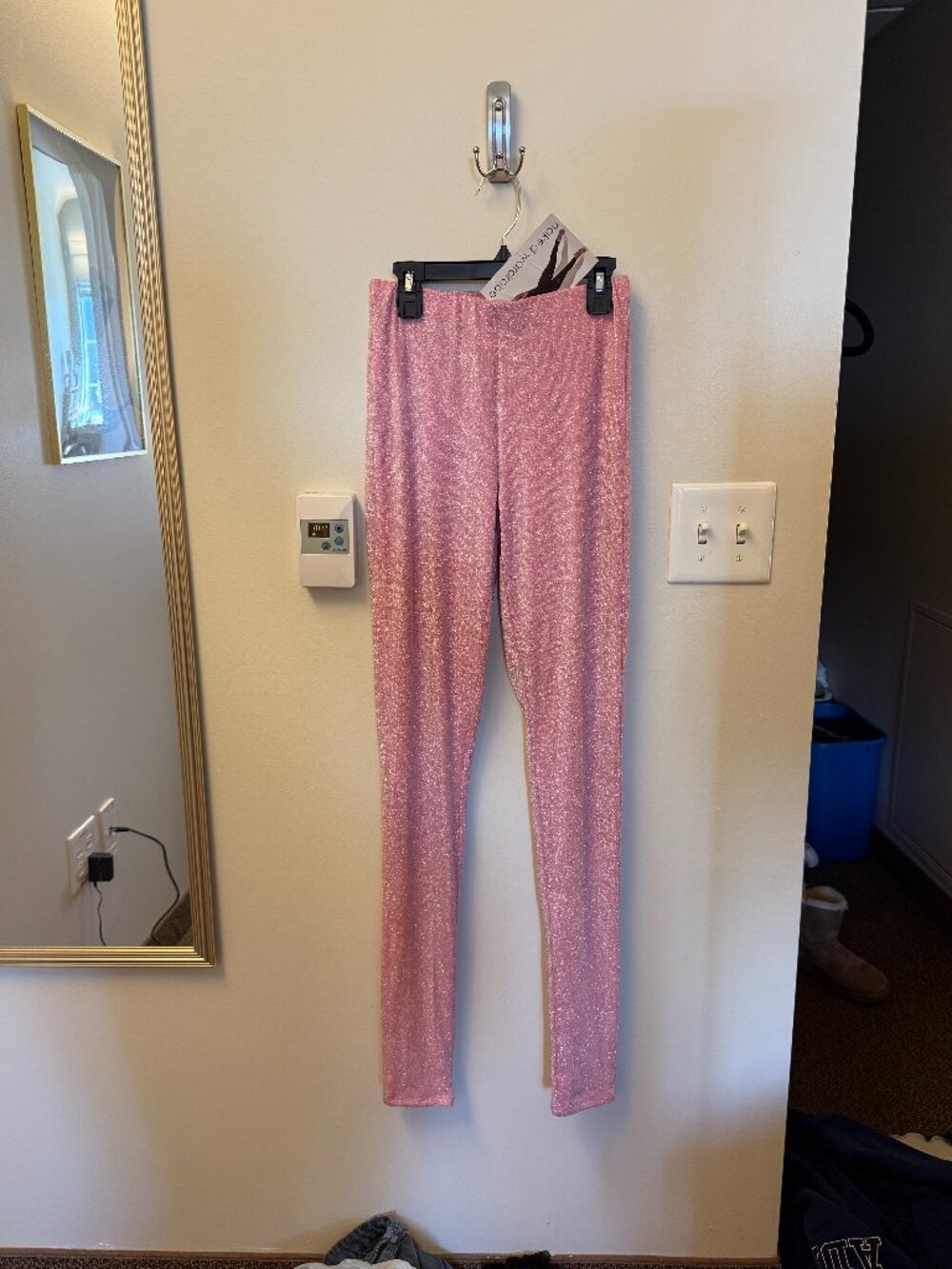 nwt pink sparkly pants. Slim fit with high waist. Elastic band at the top. Lined